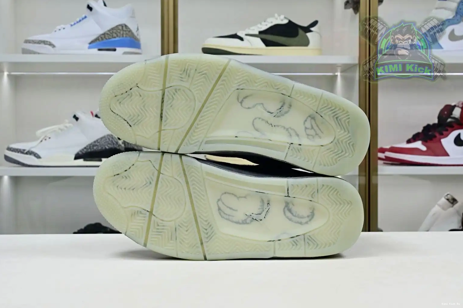 Kimikick Air retro kaws 4 Jordan Jordan 0818